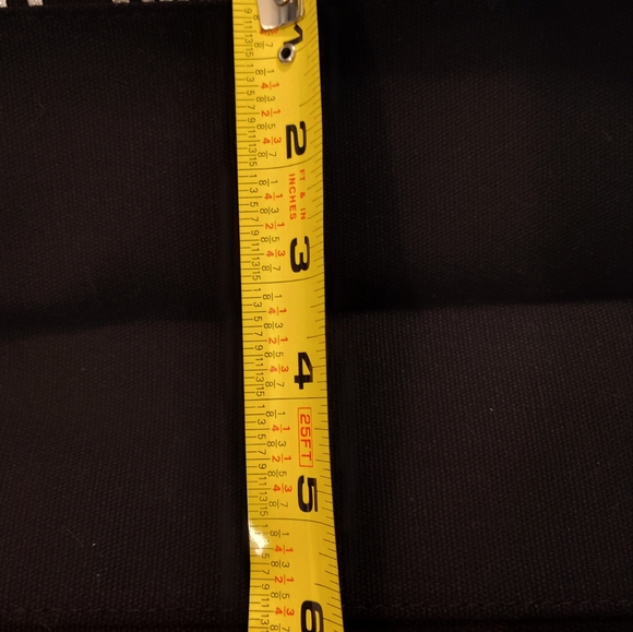 NWT!!! VICTORIA'S SECRET TOTE & WRISTLET SET - Picture 11 of 11